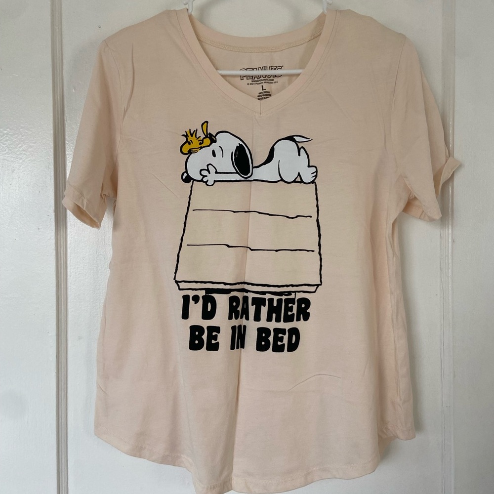 Peanuts Snoopy Graphic T-Shirt